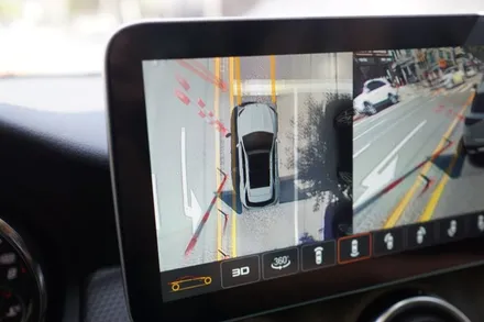 벤츠 17년식 GLA, 2025년 감성으로 리프레시!  대화면 안드로이드모니터 +3D 어라운드뷰 튜닝 / 서울 중랑