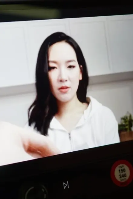 포르쉐 마칸은 스포츠크로노 작업과 12.3인치 모니터 컨버전 업그레이드 시공만 하시면 됩니다! / 서울 중랑