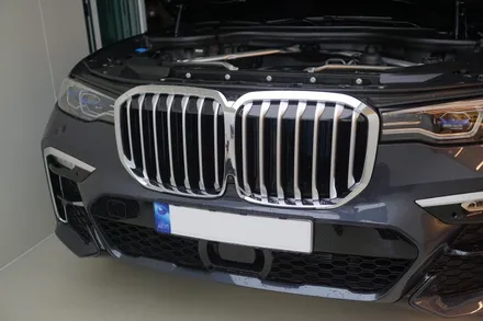BMW X7 유광블랙 키드니그릴 교체하기~! / 중랑, 동대문, 광진구, 성동구