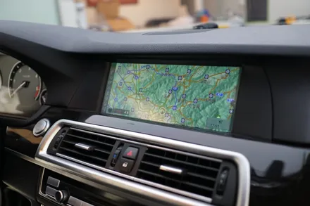 BMW F10 5시리즈 CIC 버전 12.3인치 안드로이드 올인원 장착하기! / 중랑, 동대문, 광진구, 성동구