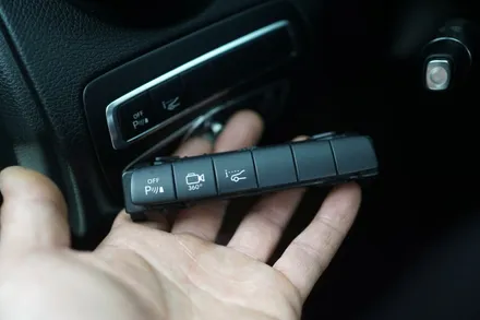 벤츠 W205 C클래스에 순정 레트로핏! 어라운드뷰 카메라 시공하기! / 중랑, 동대문, 광진구, 성동구