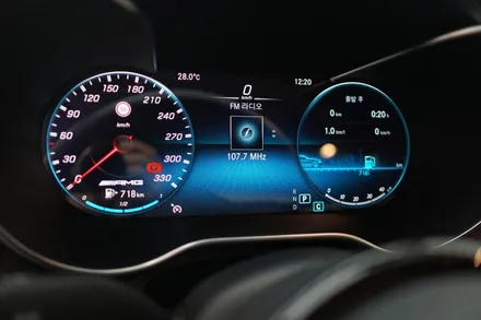 W205 C클래스 AMG 디지털콕핏 순정계기판 교체작업 해드렸어요! / 중랑, 동대문, 광진구, 성동구