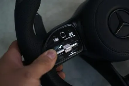 벤츠 C217 S63AMG S클래스쿠페 안드로이드 네비게이션, 블랙박스, 보조배터리 그리고 AMG핸들까지~ 한번에 교체하기! / 중랑, 동대문, 광진구, 성동구