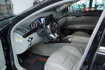 벤츠 W221 S클래스 63AMG 카본핸들부터 와이드콕핏스타일 모니터까지 시공했습니다! / 서울 중랑