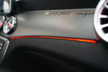 벤츠 CLA45AMG 순정연동 12색 엠비언트 생성과 엠비언트 송풍구 그리고 안드로이드 매립작업! / 중랑, 동대문, 광진구, 성동구