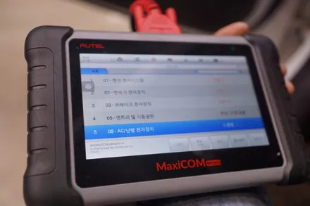 아우디 C7 14년식 A6 고장난 순정모니터를 고화질 12.3인치 국산모니터로 교체해드렸습니다. / 아우디 / A6 / 서울 중랑구