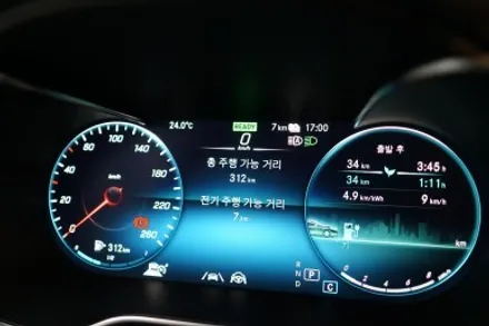 벤츠 22년식 X253 GLC 쿠페에 순정 멀티빔라이트 튜닝 해드렸습니다~! / 중랑, 동대문, 광진구, 성동구