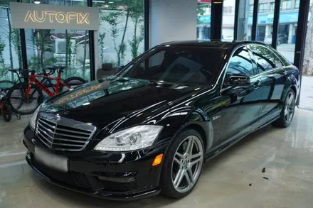 벤츠 W221 S클래스 63AMG 카본핸들부터 와이드콕핏스타일 모니터까지 시공했습니다! / 서울 중랑