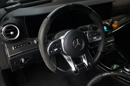 벤츠 W213 E53AMG 순정연동 안드로이드시스템! 그리고 AMG 카본핸들 시공해 드렸습니다! / 서울 중랑
