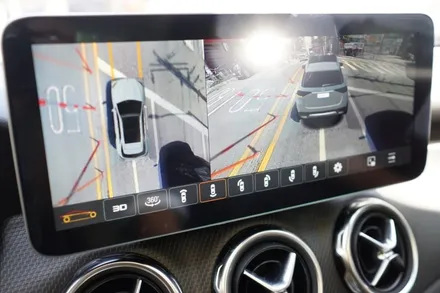 벤츠 17년식 GLA, 2025년 감성으로 리프레시!  대화면 안드로이드모니터 +3D 어라운드뷰 튜닝 / 서울 중랑