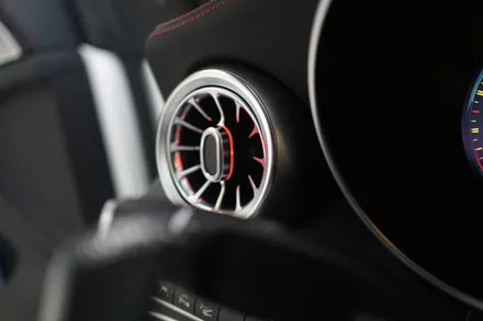 벤츠 C43AMG 쿠페에 너무나도 잘 어울리는 순정64색 연동 송풍구 엠비언트 장착기~! / 중랑, 동대문, 광진구, 성동구