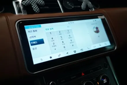 17년식 레인지로버 스포츠 20년식스타일로 모니터 업그레이드 작업과 조수석 수납함 시공해 드렸습니다! / 중랑, 동대문, 광진구, 성동구