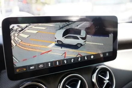 벤츠 17년식 GLA, 2025년 감성으로 리프레시!  대화면 안드로이드모니터 +3D 어라운드뷰 튜닝 / 서울 중랑