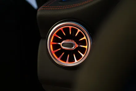 CLA 45AMG 이름만큼 실내도 화려하게 꾸며볼까요? 12색순정연동 엠비언트와 엠비언트 송풍구 작업했습니다! / 중랑, 동대문, 광진구, 성동구