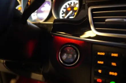 벤츠 W212 E클래스 안드로이드 모니터 연동 고화질 어라운드뷰 그리고 엠비언트까지 한번에 작업하기! / 중랑, 동대문, 광진구, 성동구