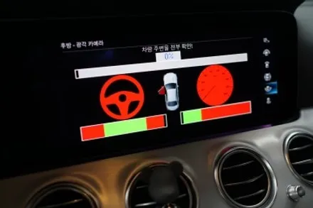 벤츠 W213 E클래스 21년식 후기형 100% 순정어라운드뷰 장착해 드렸습니다! / 서울 중랑