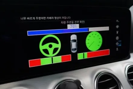 벤츠 W213 E클래스 21년식 후기형 100% 순정어라운드뷰 장착해 드렸습니다! / 서울 중랑