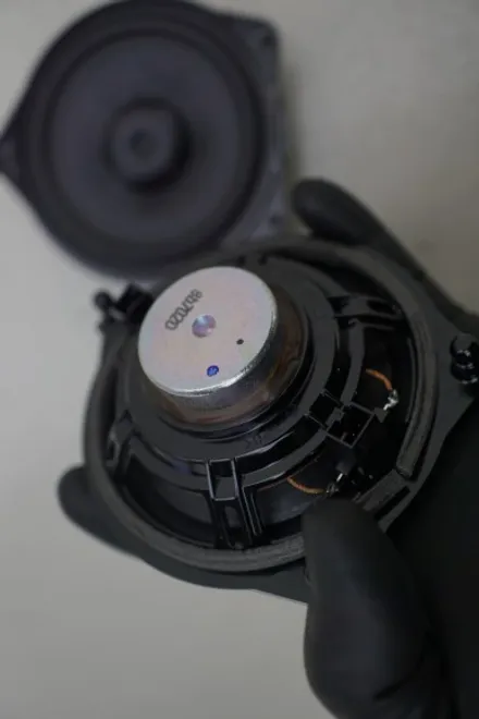 W205 C43AMG 카브리올레 64색 순정연동 엠비언트 송풍구 작업~ 그리고 센터스피커 교체하기! / 중랑, 동대문, 광진구, 성동구
