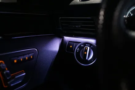 벤츠 W212 E클래스 안드로이드 모니터 연동 고화질 어라운드뷰 그리고 엠비언트까지 한번에 작업하기! / 중랑, 동대문, 광진구, 성동구