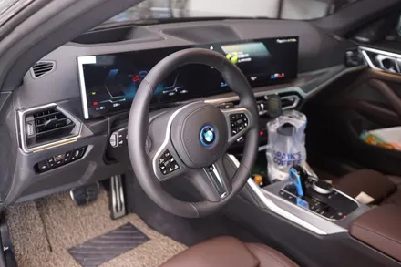 BMW 전기차 I4 차량에 무스웨이 패키지로~ 카오디오튜닝하기~! / 중랑, 동대문, 광진구, 성동구