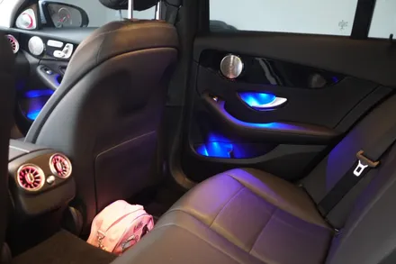 벤츠 20년식 W205 C클래스 순정 어라운드뷰 작업 그리고 풀옵션 엠비언트생성 까지 한번에~! / 중랑, 동대문, 광진구, 성동구