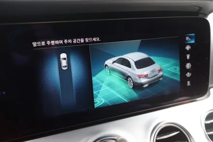 벤츠 W213 E클래스 21년식 후기형 100% 순정어라운드뷰 장착해 드렸습니다! / 서울 중랑