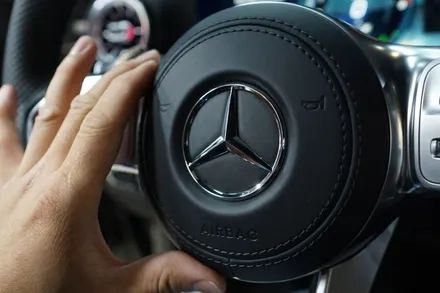 벤츠 W213 E53AMG 순정연동 안드로이드시스템! 그리고 AMG 카본핸들 시공해 드렸습니다! / 서울 중랑