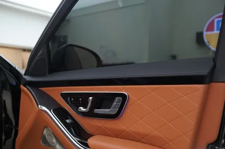 W223 S클래스 400D 숏바디에도 액티브 엠비언트 가능합니다! 2열도 가능해요~ 아우토픽스 잖아요!! / 중랑, 동대문, 광진구, 성동구