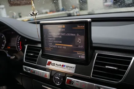 아우디 A8 12.3인치 신형보다 좋은 고화질 대화면 안드로이드 모니터 장착하기! / 중랑, 동대문, 광진구, 성동구