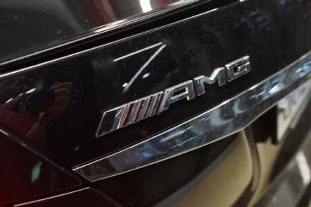 벤츠 W213 E53AMG 순정연동 안드로이드시스템! 그리고 AMG 카본핸들 시공해 드렸습니다! / 서울 중랑