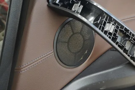 BMW X3 순정 어라운드뷰 시공과 회오리 스피커 엠비언트 튜닝 / 서울 중랑