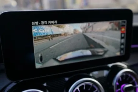 벤츠 C클래스 컨버터블 순정어라운드뷰, 디지털콕핏 계기판, 엠비언트 송풍구 시공했어요! / 중랑, 동대문, 광진구, 성동구