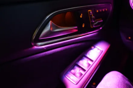 CLA 45AMG 이름만큼 실내도 화려하게 꾸며볼까요? 12색순정연동 엠비언트와 엠비언트 송풍구 작업했습니다! / 중랑, 동대문, 광진구, 성동구