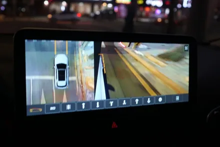 아우디 Q5 순정연동 12.3인치 대화면 모니터 업그레이드 그리고 3D어라운드뷰 카메라 시공까지 한번에! / 중랑, 동대문, 광진구, 성동구