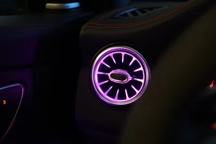 CLA 45AMG 이름만큼 실내도 화려하게 꾸며볼까요? 12색순정연동 엠비언트와 엠비언트 송풍구 작업했습니다! / 중랑, 동대문, 광진구, 성동구