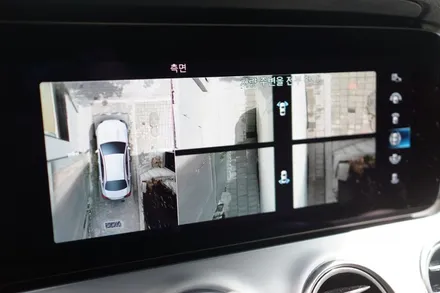 벤츠 W213 E클래스 21년식 후기형 100% 순정어라운드뷰 장착해 드렸습니다! / 서울 중랑