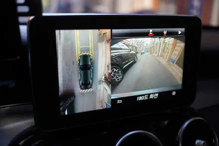 벤츠 W205 C클래스에 순정 레트로핏! 어라운드뷰 카메라 시공하기! / 중랑, 동대문, 광진구, 성동구