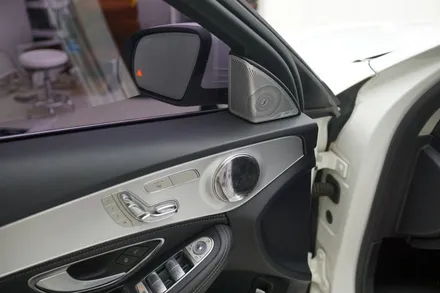 W205 C클래스 엠비언트 없는 옵션에 순정형 엠비언트 만들기~! 64색 엠비언트 송풍구와 부메스터트위터도 함께요!! / 중랑, 동대문, 광진구, 성동구