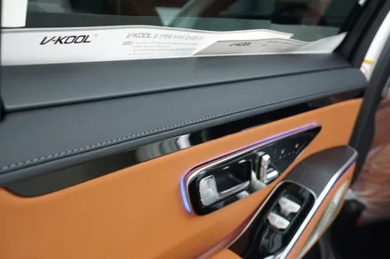 벤츠 W223 신형S클래스 액티브엠비언트 순정형 리어모니터로 S580 옵션 만들기~! / 중랑, 동대문, 광진구, 성동구