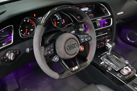 아우디 A5 까지고해진 순정 핸들을 알칸타라 카본핸들로 교체해 드렸습니다~! / 중랑, 동대문, 광진구, 성동구