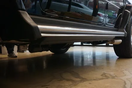 벤츠 G63 AMG 전동 사이드스텝 장착, 순정 감성과 편의성을 모두 갖춘 필수 튜닝 / 서울 중랑