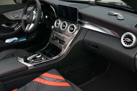 벤츠 W205 C43AMG 엠비언트 없는 옵션에 64색멀티컬러 코딩으로 순정엠비언트 활성화 작업! / 중랑, 동대문, 광진구, 성동구