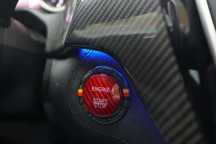 벤츠 W166 GLE 63AMG 모니터교체, 엠비언트, 핸들까지~ 실내 컨버전 튜닝 제안해 드립니다! / 중랑, 동대문, 광진구, 성동구