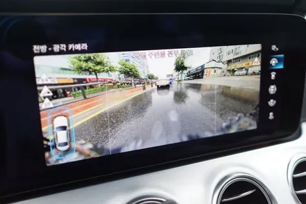벤츠 W213 E클래스 21년식 후기형 100% 순정어라운드뷰 장착해 드렸습니다! / 서울 중랑