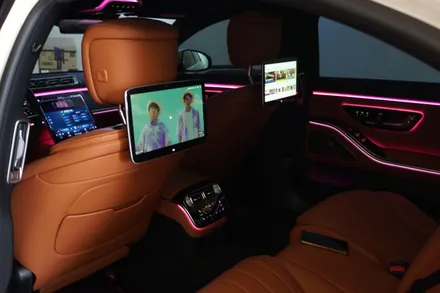 벤츠 W223 신형S클래스 액티브엠비언트 순정형 리어모니터로 S580 옵션 만들기~! / 중랑, 동대문, 광진구, 성동구