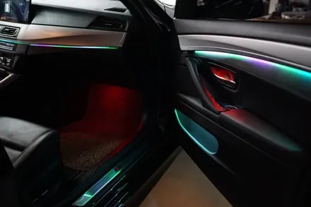 10년 훌쩍 넘은 BMW F10 5시리즈에 15인치 모니터와 오디오시스템 업그레이드하기! / 서울 중랑