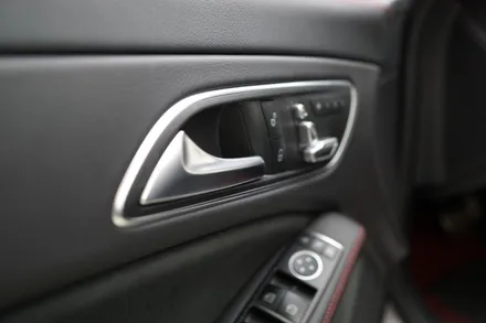 CLA 45AMG 이름만큼 실내도 화려하게 꾸며볼까요? 12색순정연동 엠비언트와 엠비언트 송풍구 작업했습니다! / 중랑, 동대문, 광진구, 성동구