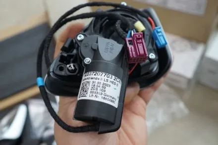 벤츠 W223 S400D 순정4D부메스터 전동스피커, 숏바디전용 피아노라커트림  그리고 액티브엠비언트까지 완벽한 조합! / 중랑, 동대문, 광진구, 성동구