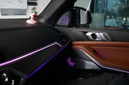 BMW X5 무스웨이로 시작되는 카오디오튜닝과 회오리엠비언트 시공의 완벽한 마무리! / 중랑, 동대문, 광진구, 성동구