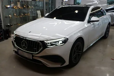 벤츠 W214 E클래스 코닉글로우 AMG 발광 세로그릴 시공해드렸습니다! / 서울 중랑